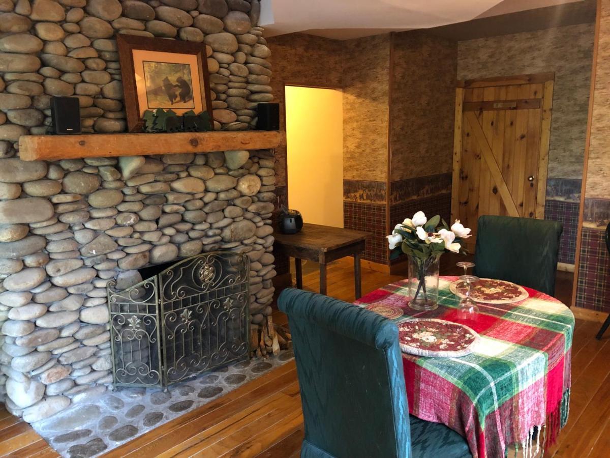 Smokies Bed And Breakfast - Evergreen Cottage Inn Pigeon Forge Exteriér fotografie